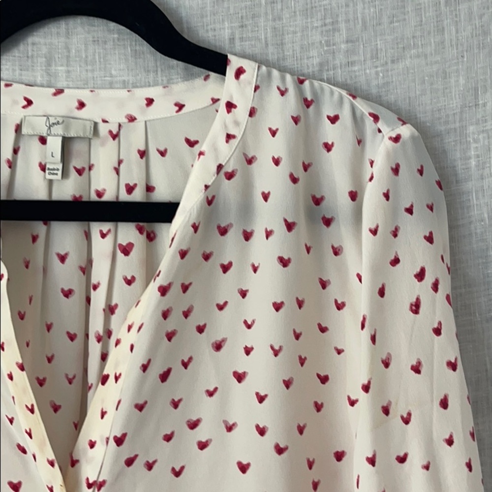 Joie blouse Make a offer & it’s yours :)